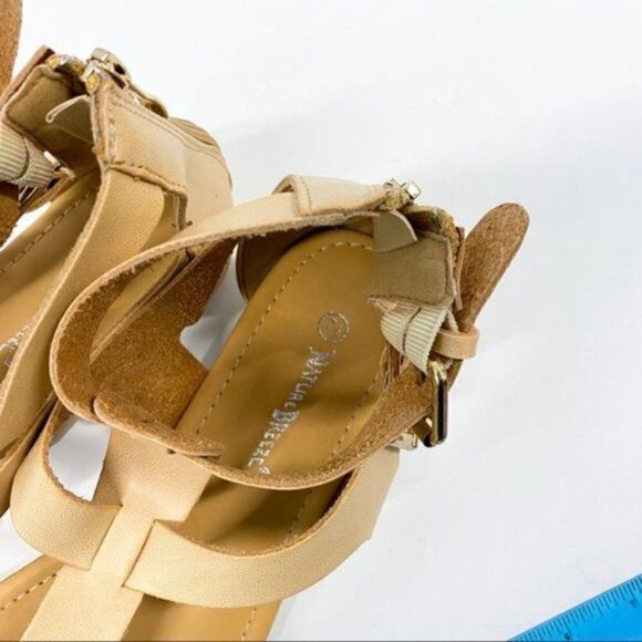 Nature Breeze Women Comfy Light Weight Roman Sandals Tan Open Toe Multiple Strap - Picture 6 of 6